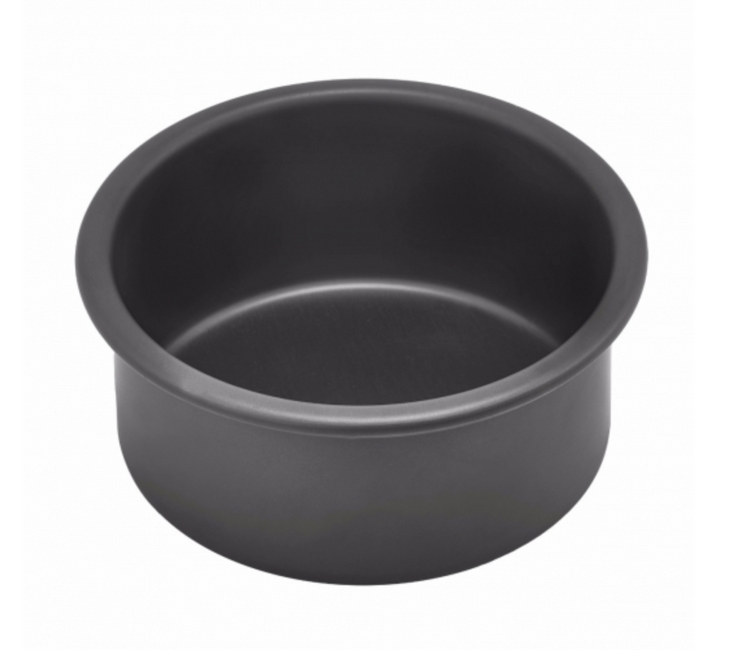 Winco, Round Hard Anodized Aluminum Cake Pans (Various Sizes)